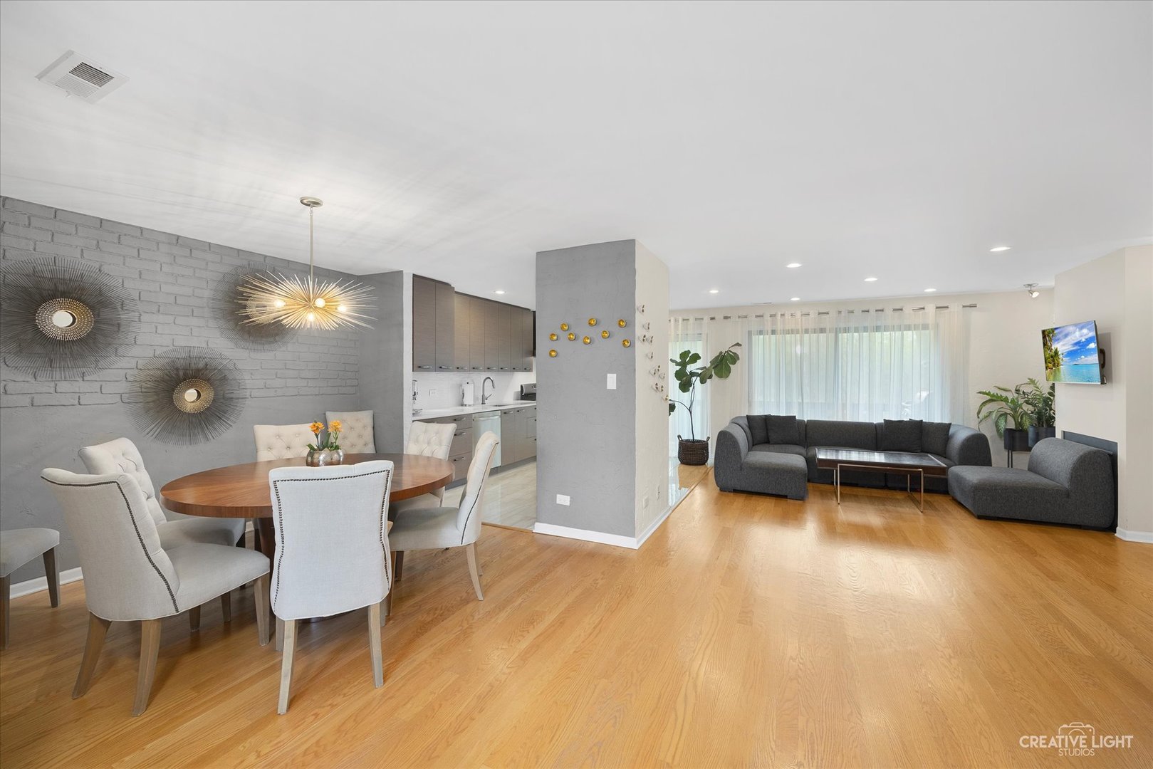 8135 WILLOW Drive Unit: C