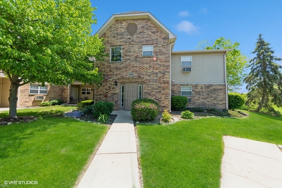 1551 W Crystal Rock Court Unit: 1C
