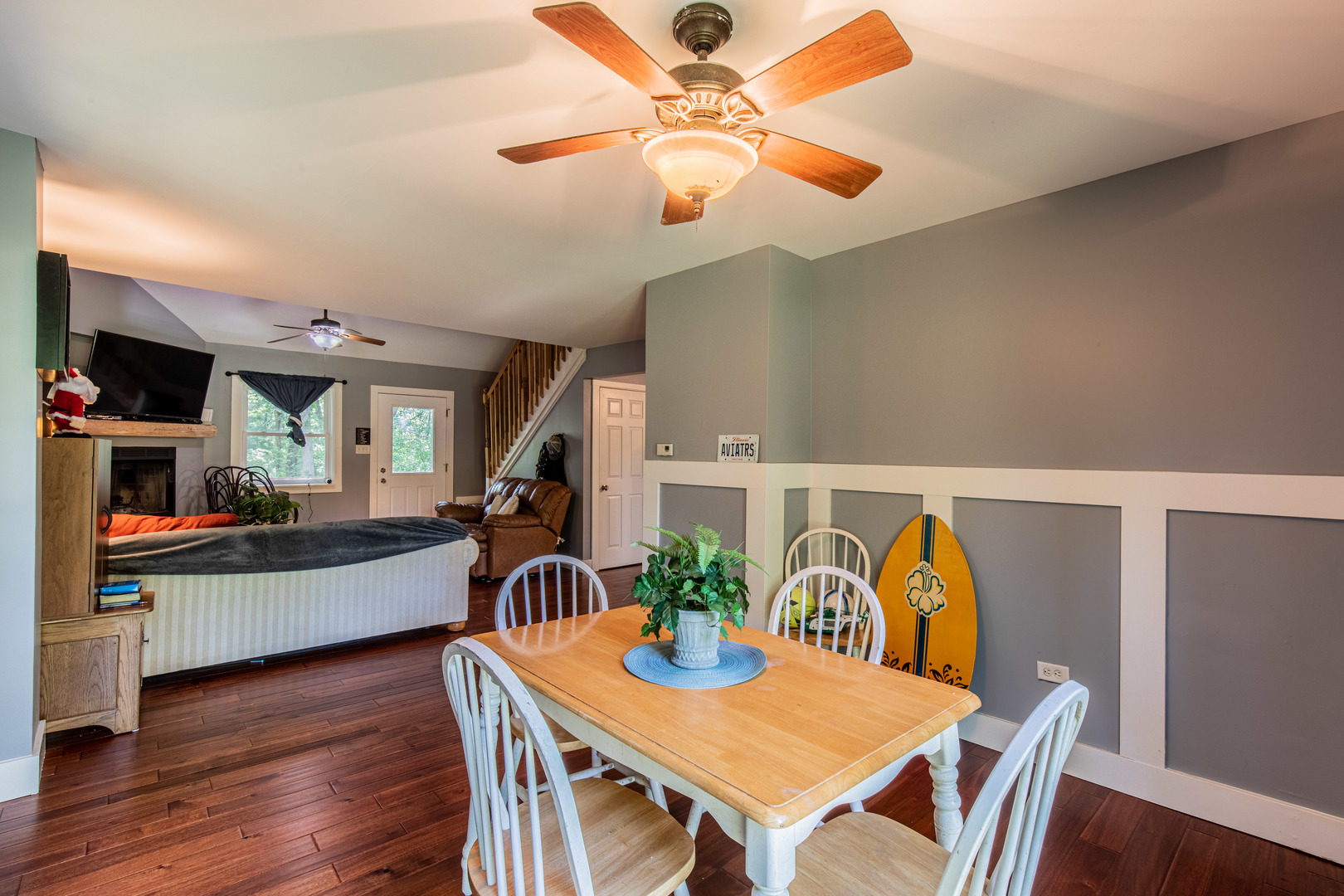 7 N Walnut Drive