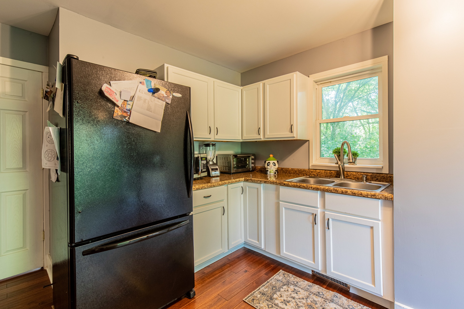 7 N Walnut Drive