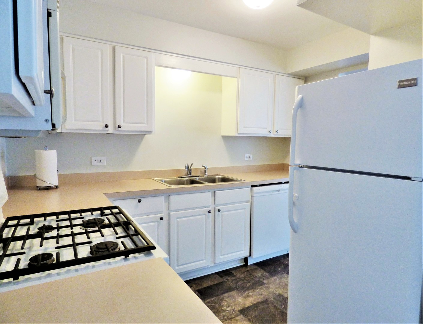 10936 Kilpatrick Avenue Unit: 3C