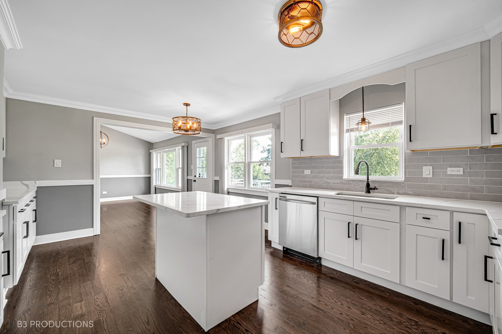 8750 S 81st Court