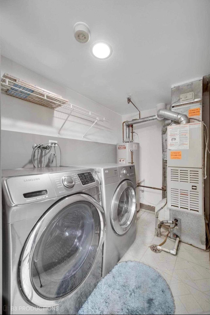 10531 S ROBERTS Road Unit: 1-A