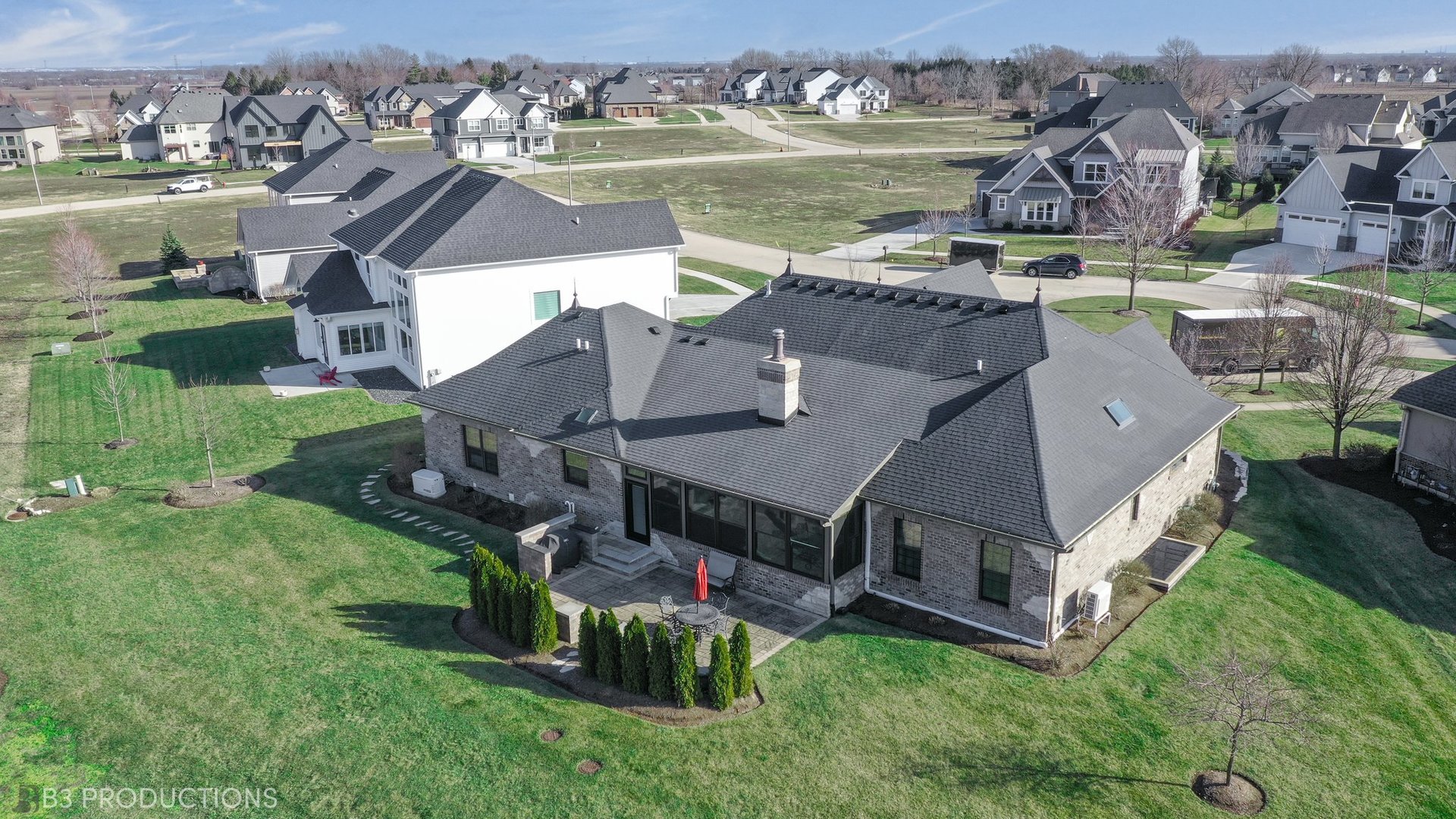 26312 W Cameron Court