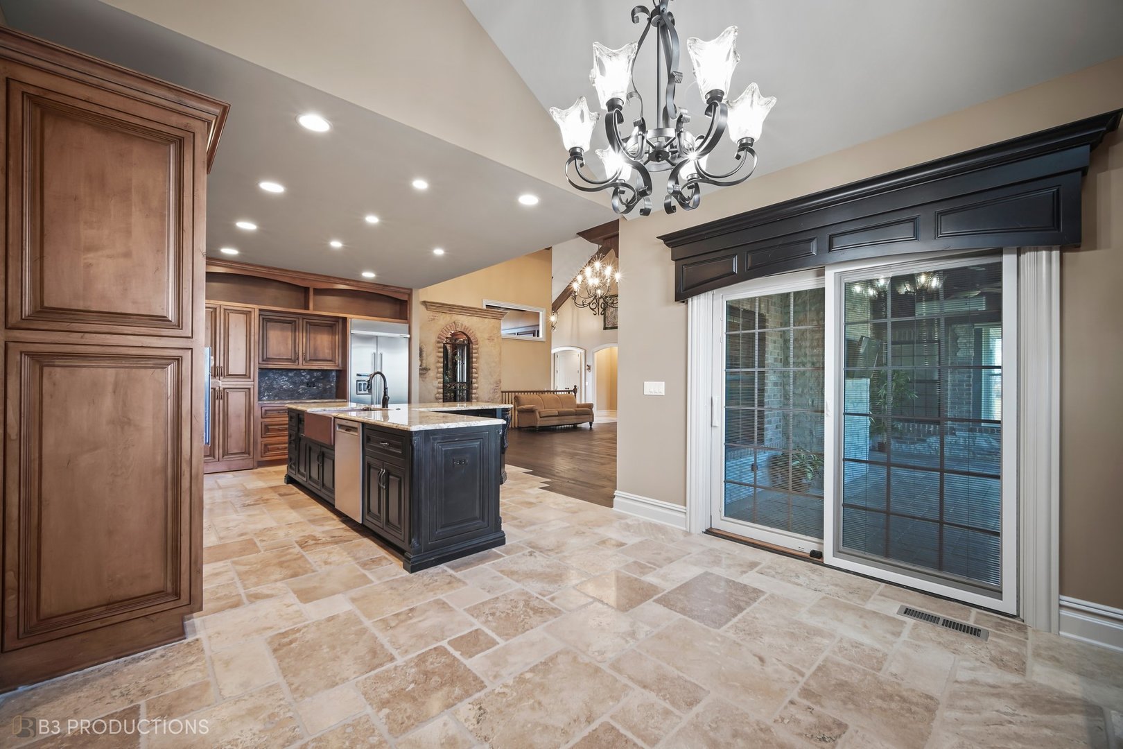 26312 W Cameron Court