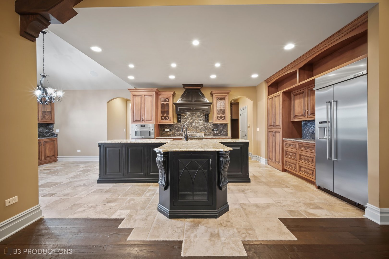 26312 W Cameron Court