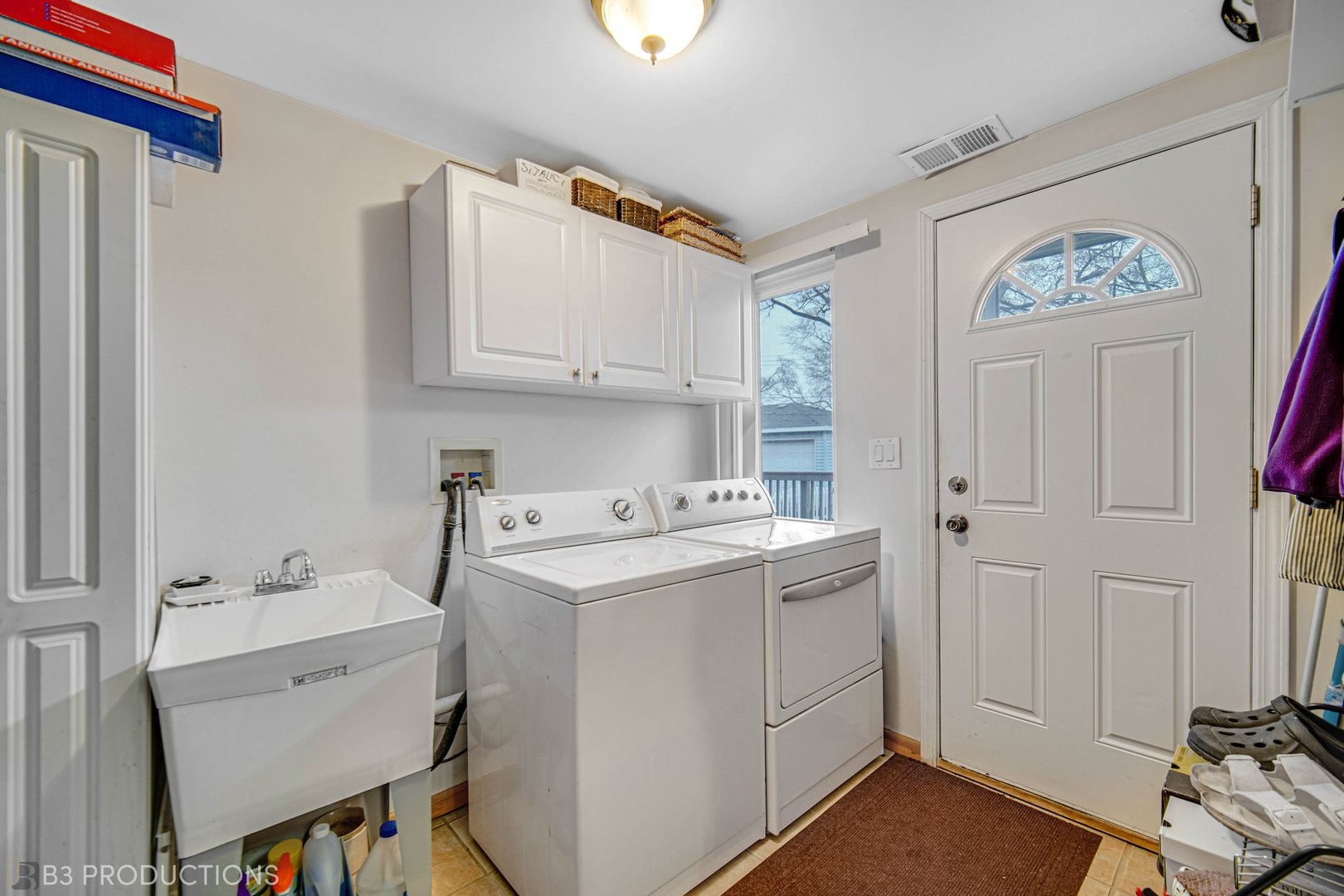 5437 S Ashland Avenue