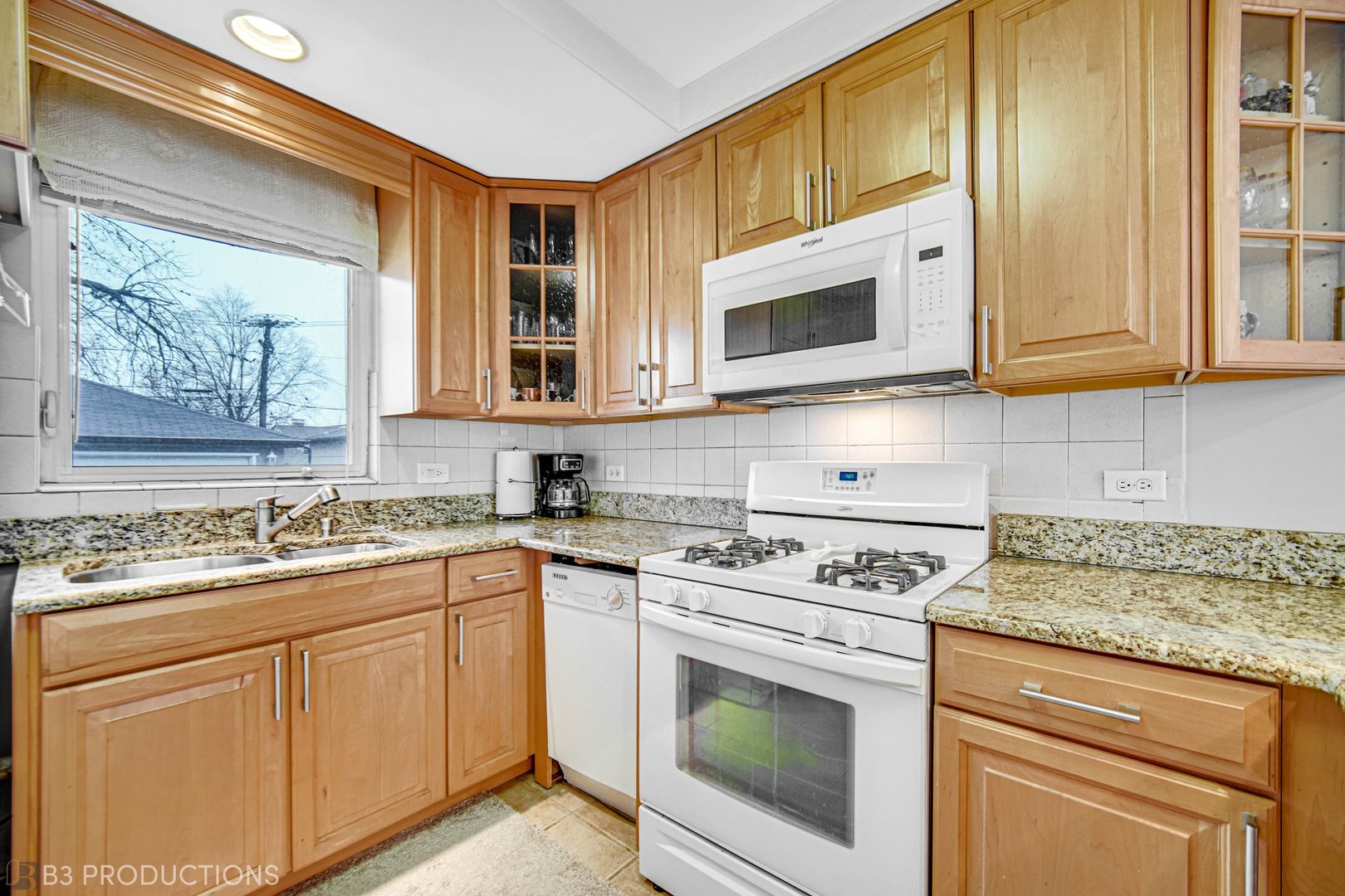 5437 S Ashland Avenue