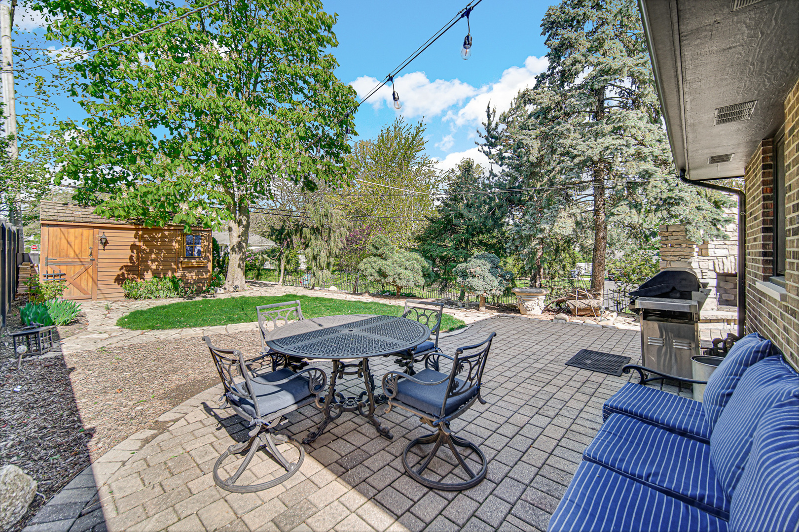276 N Jackson Road