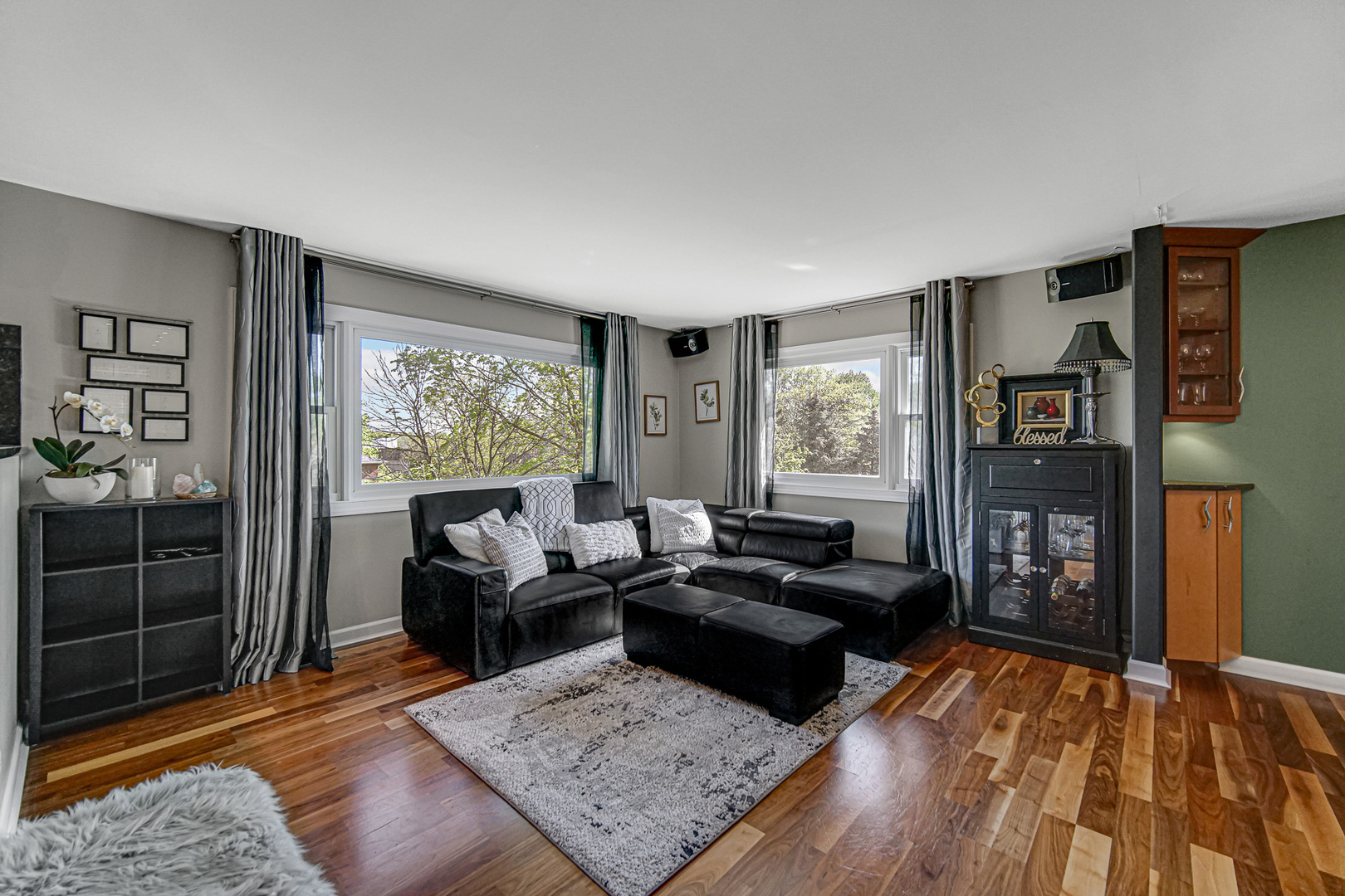 276 N Jackson Road