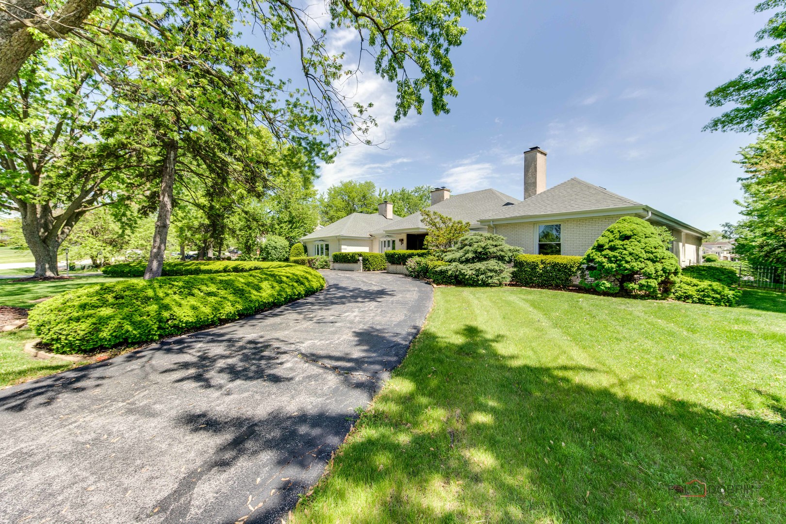 39 Royal Vale Drive