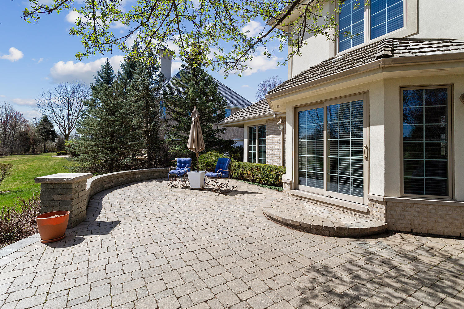 9 Firethorn Court