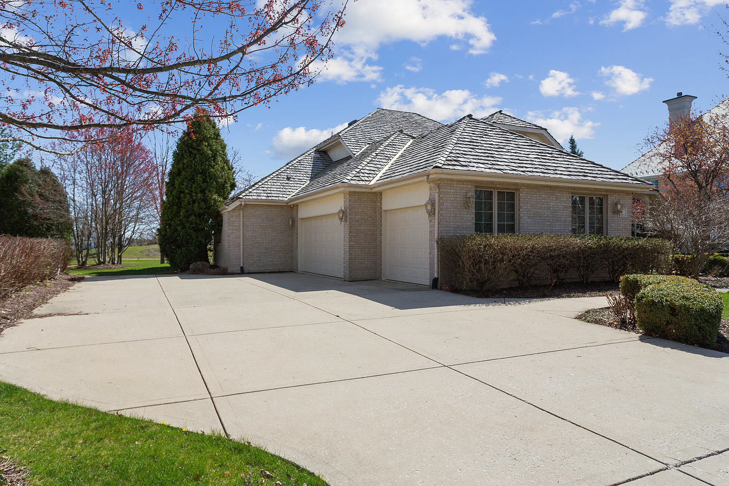 9 Firethorn Court