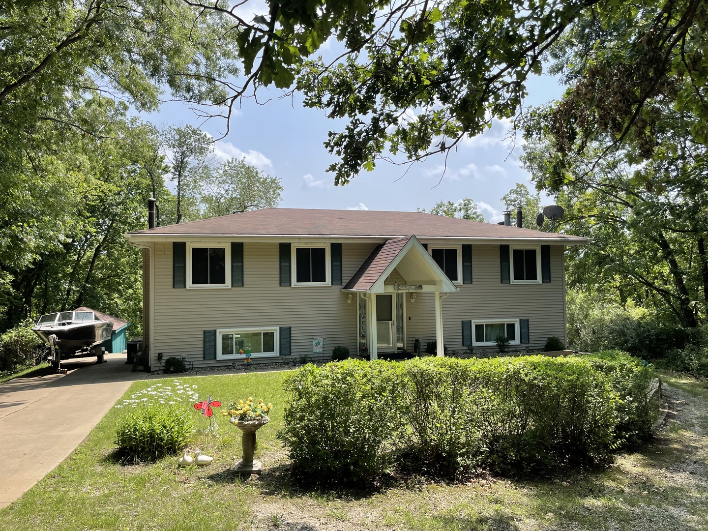 14 Country Club Drive