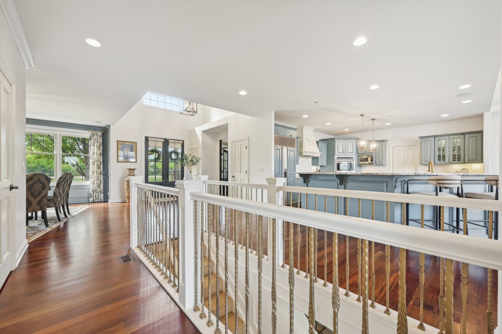 22514 Lake Mary Drive