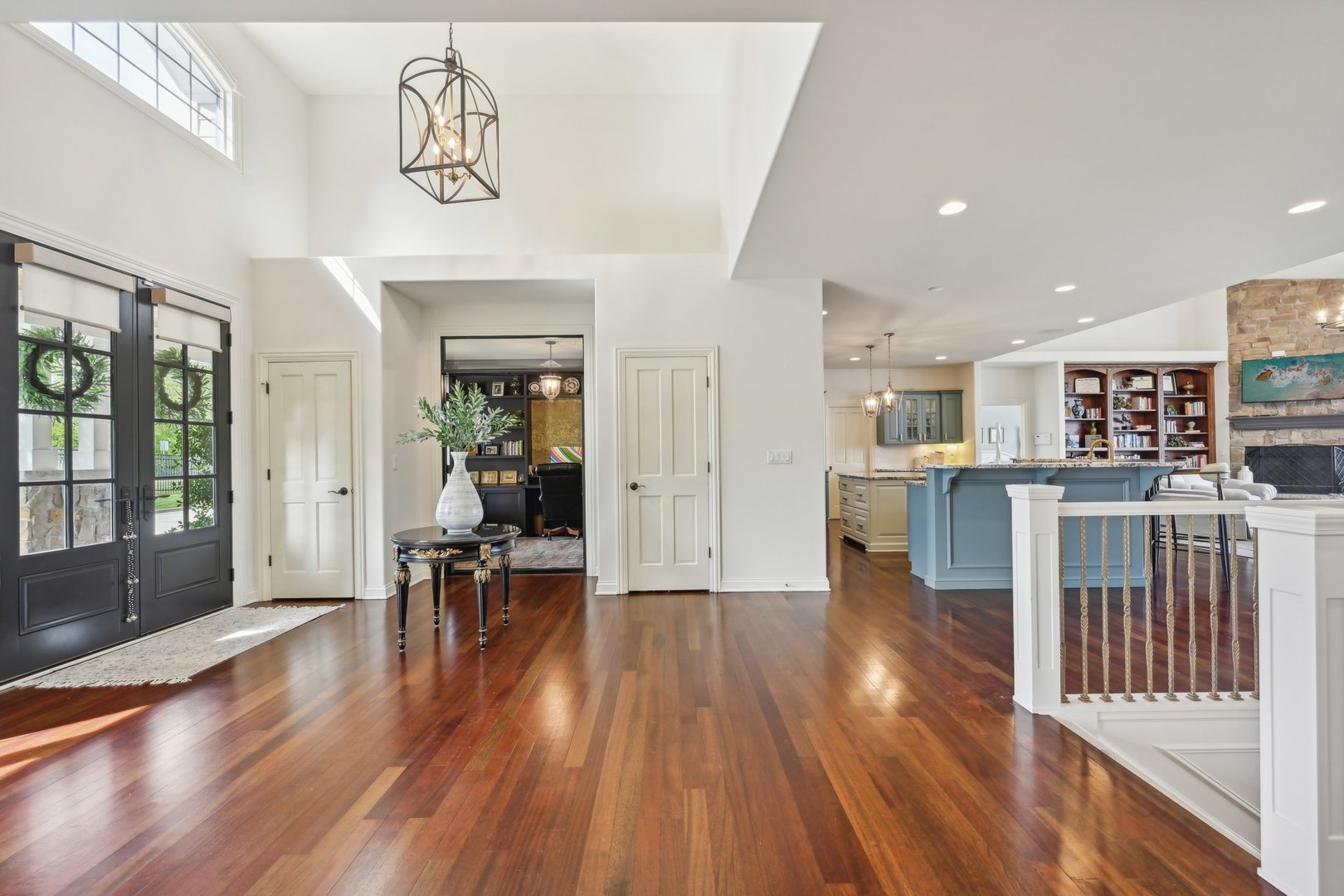 22514 Lake Mary Drive