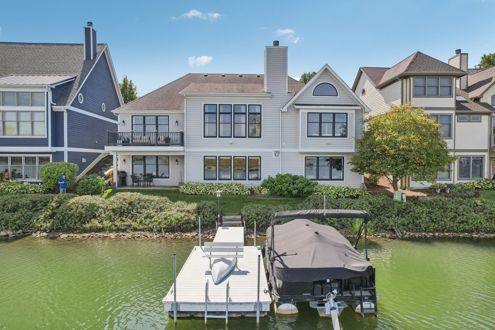 22514 Lake Mary Drive