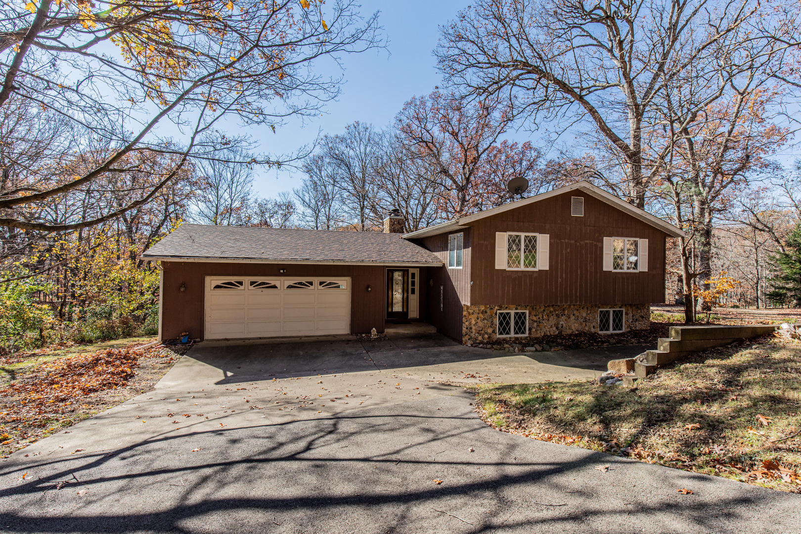19 Acapulco Drive