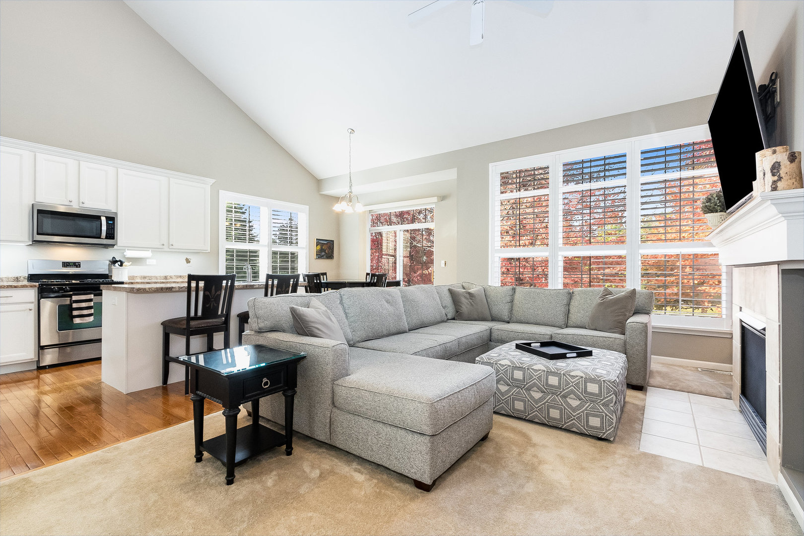 1182 Woodridge Drive Unit: A