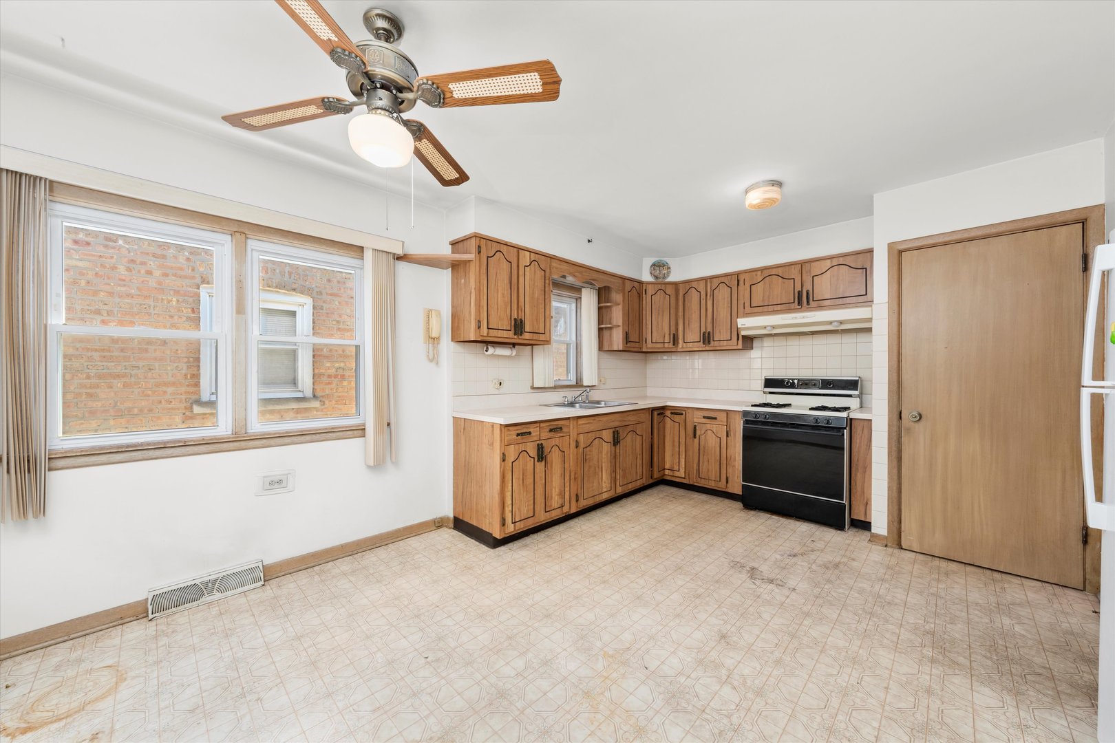 6511 W 63rd Place