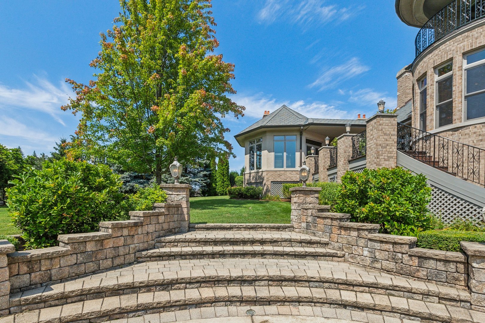 8744 Johnston Road