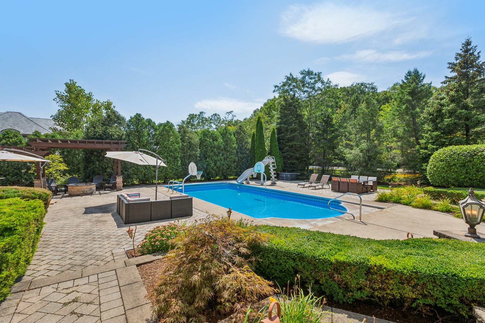 8744 Johnston Road