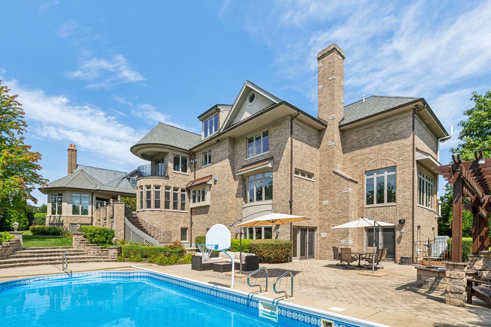 8744 Johnston Road