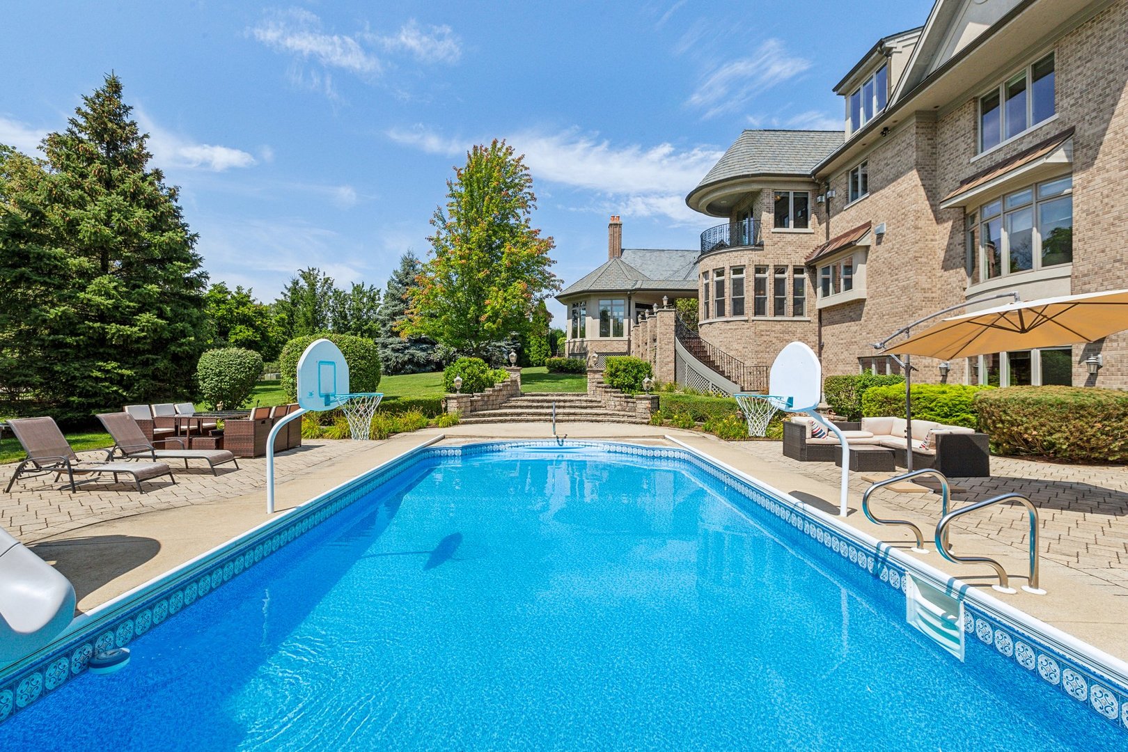8744 Johnston Road