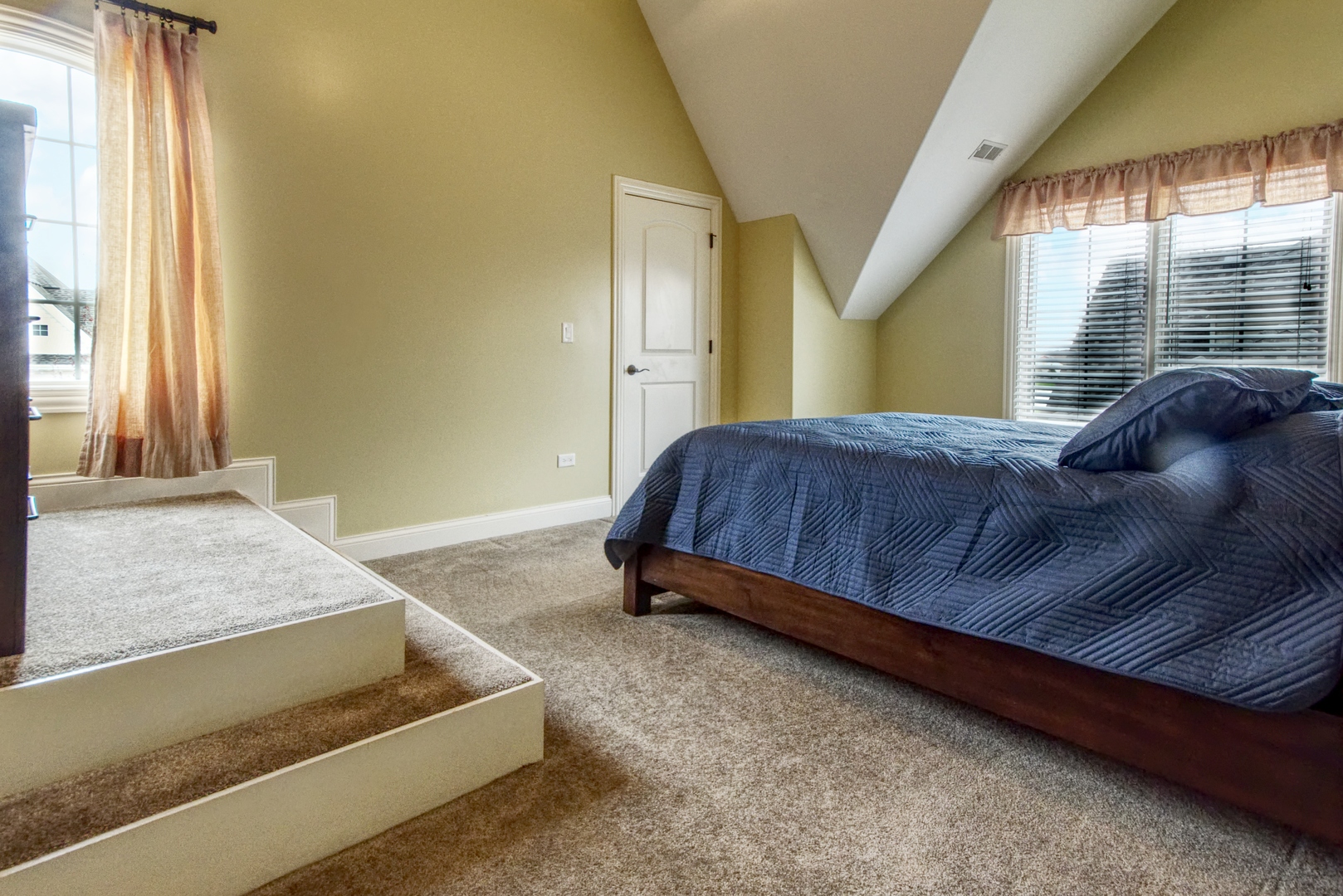 25538 Prairiewood Lane