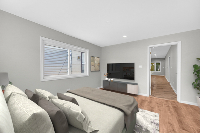 211 W 112th Place