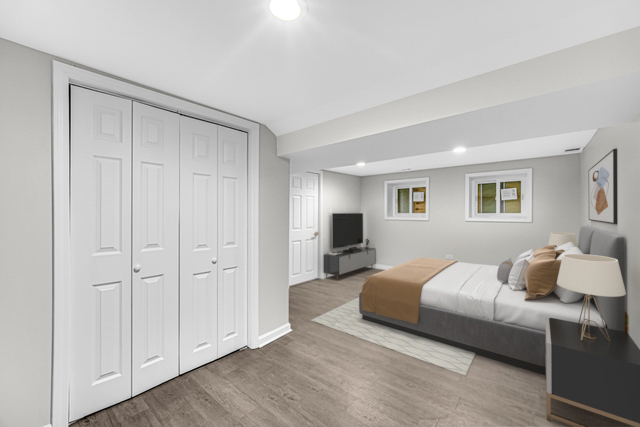 211 W 112th Place