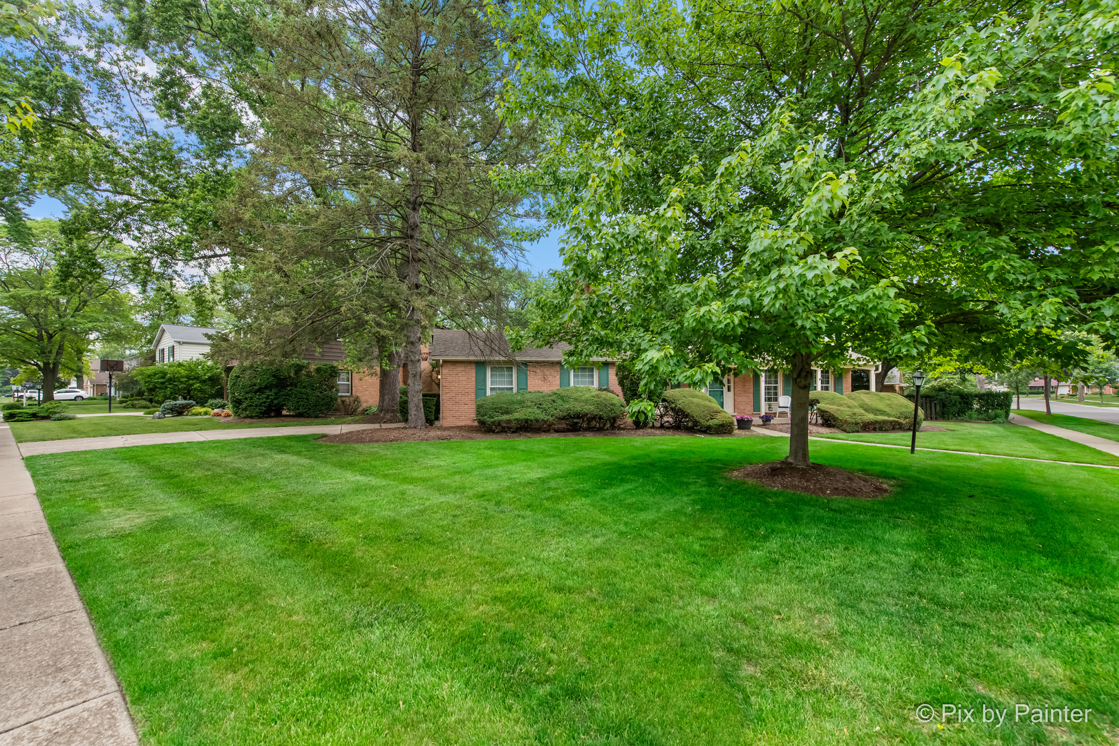 570 E Carpenter Drive