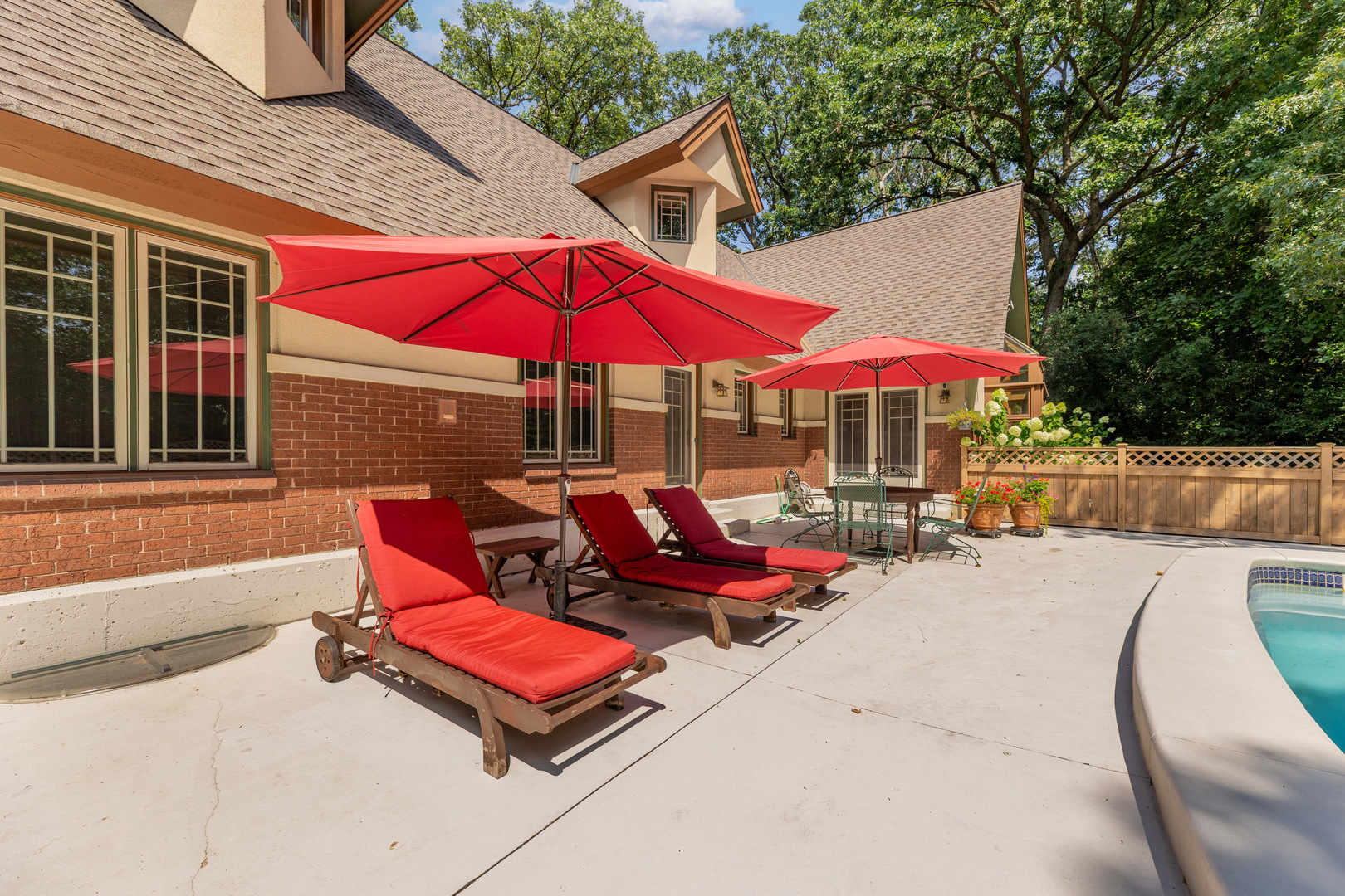 53 BROOKSIDE Drive