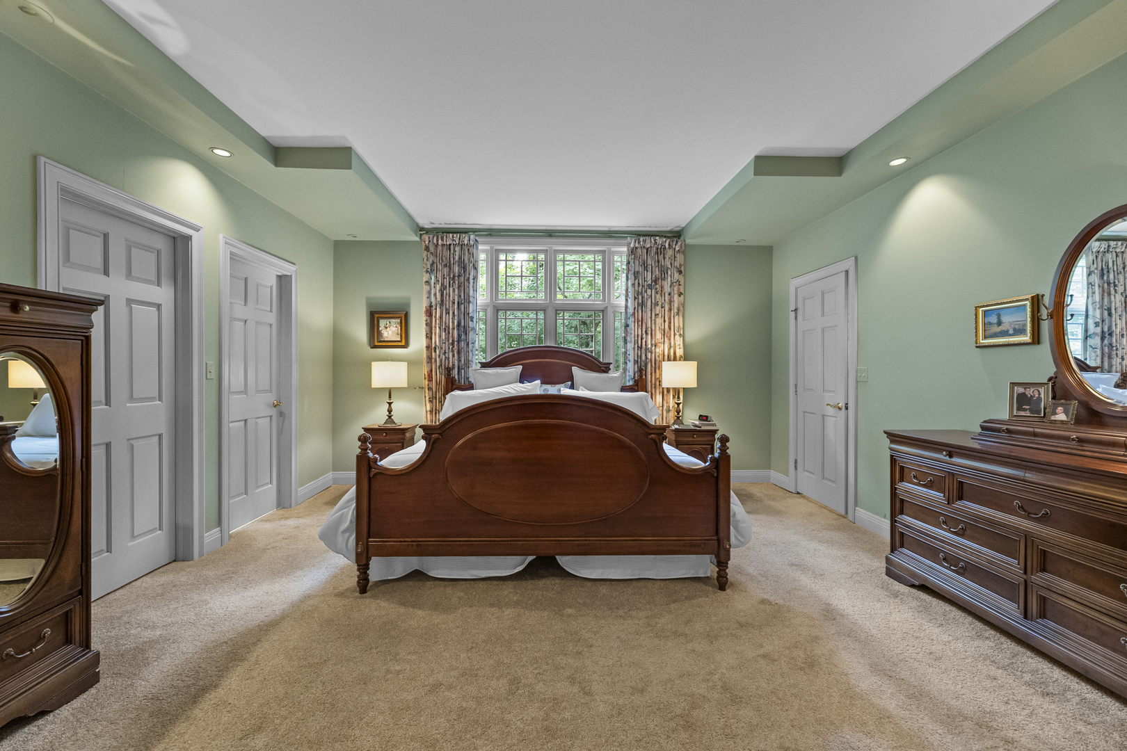 53 BROOKSIDE Drive