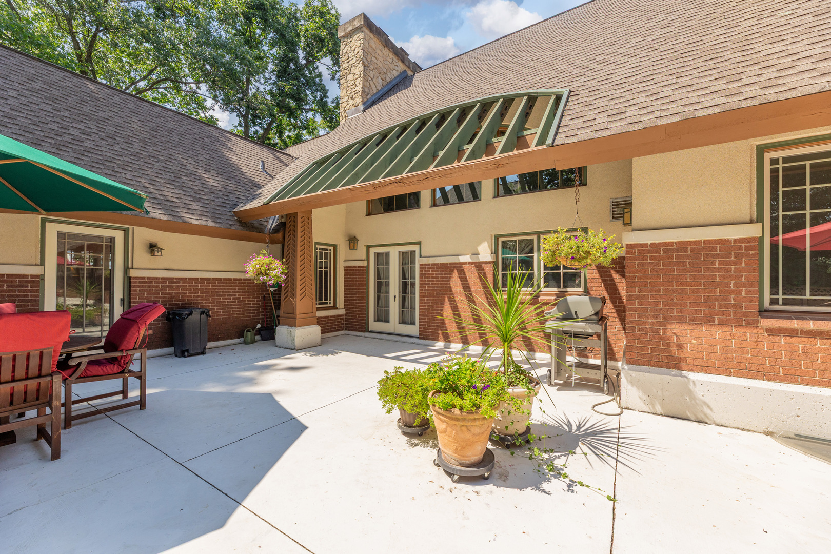 53 BROOKSIDE Drive