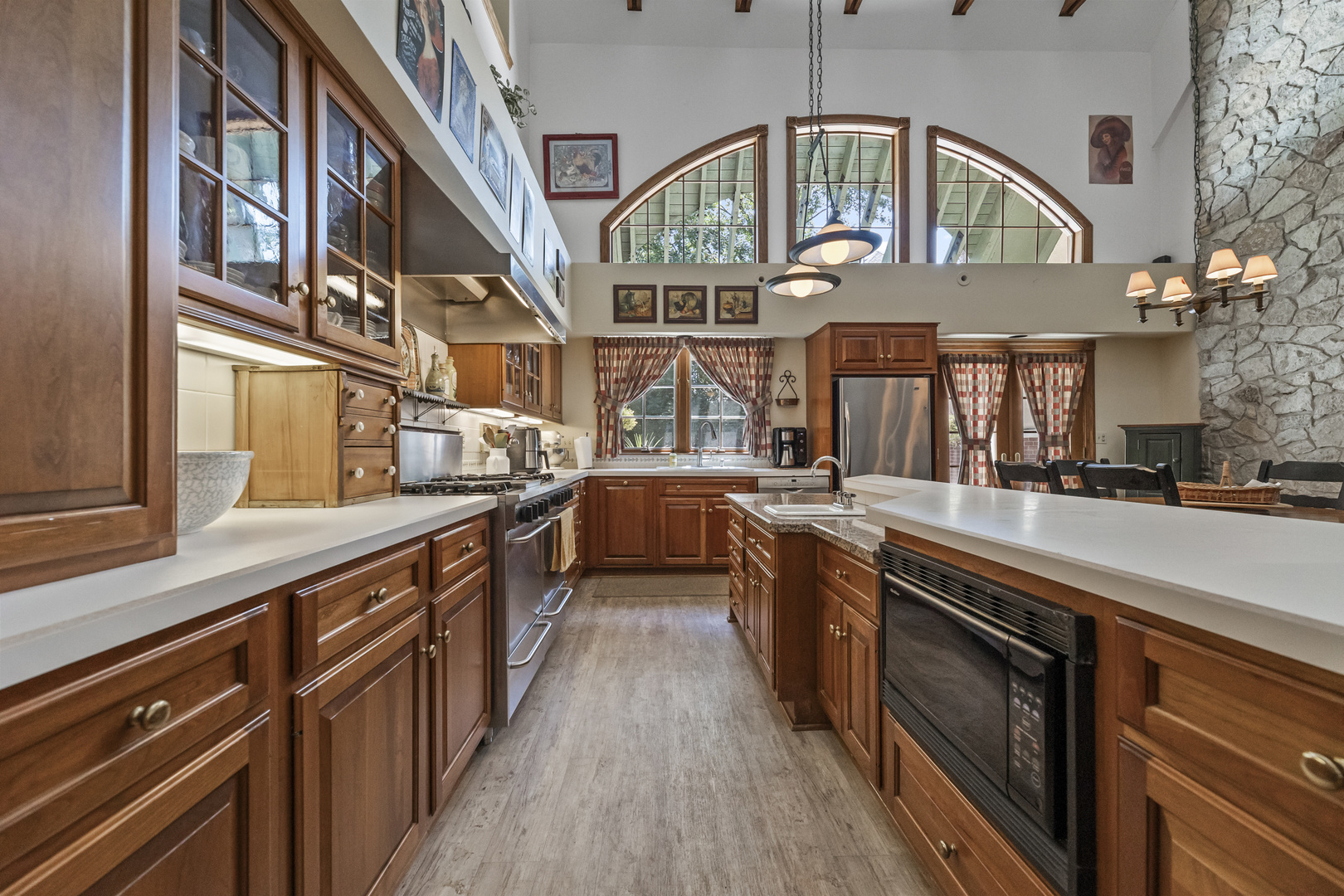 53 BROOKSIDE Drive