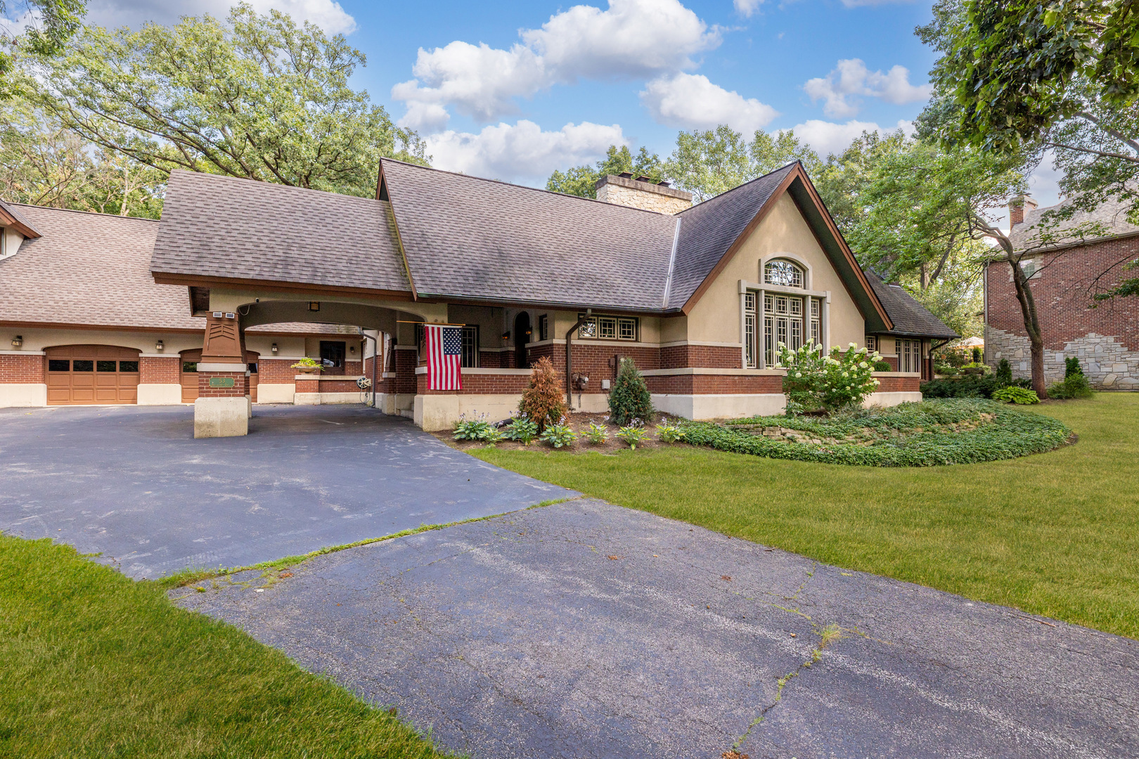53 BROOKSIDE Drive