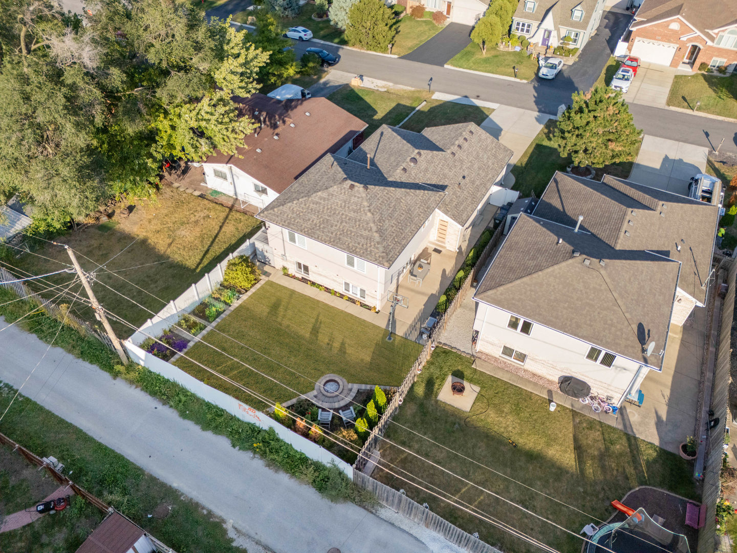8518 S 79th Court