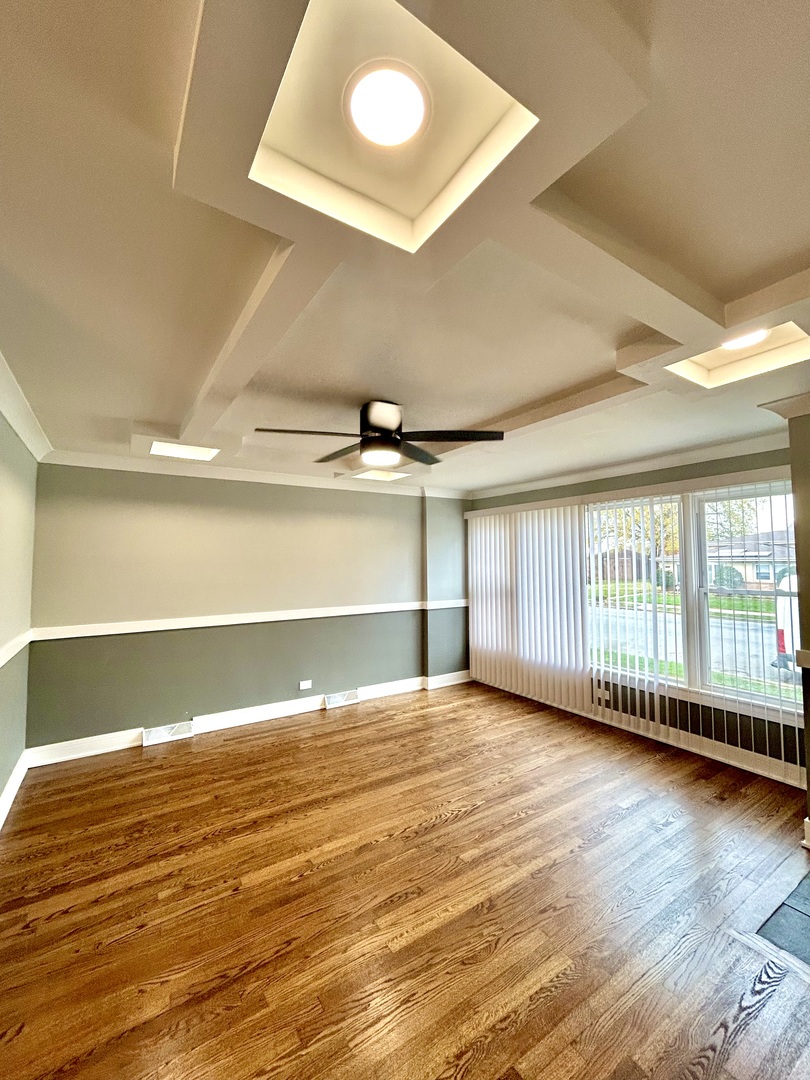 12613 S Michigan Avenue