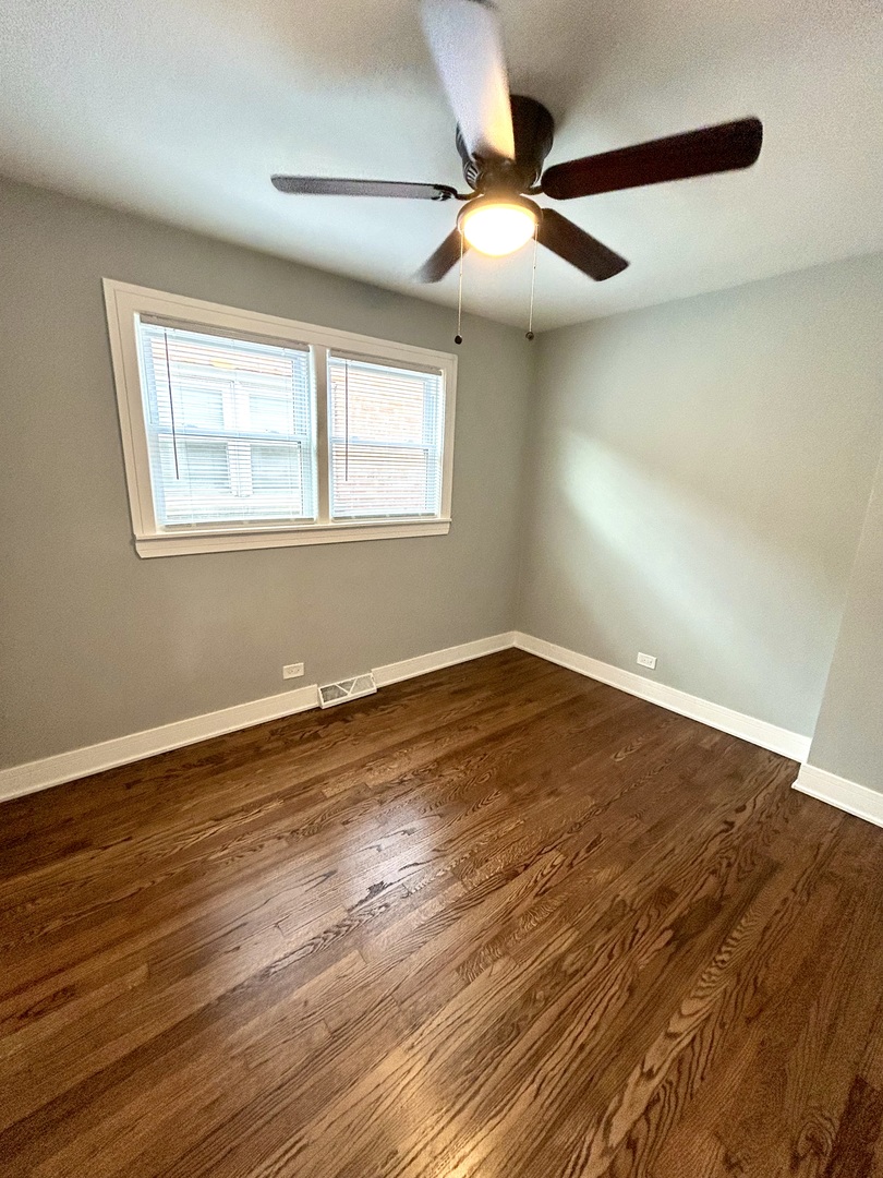 12613 S Michigan Avenue