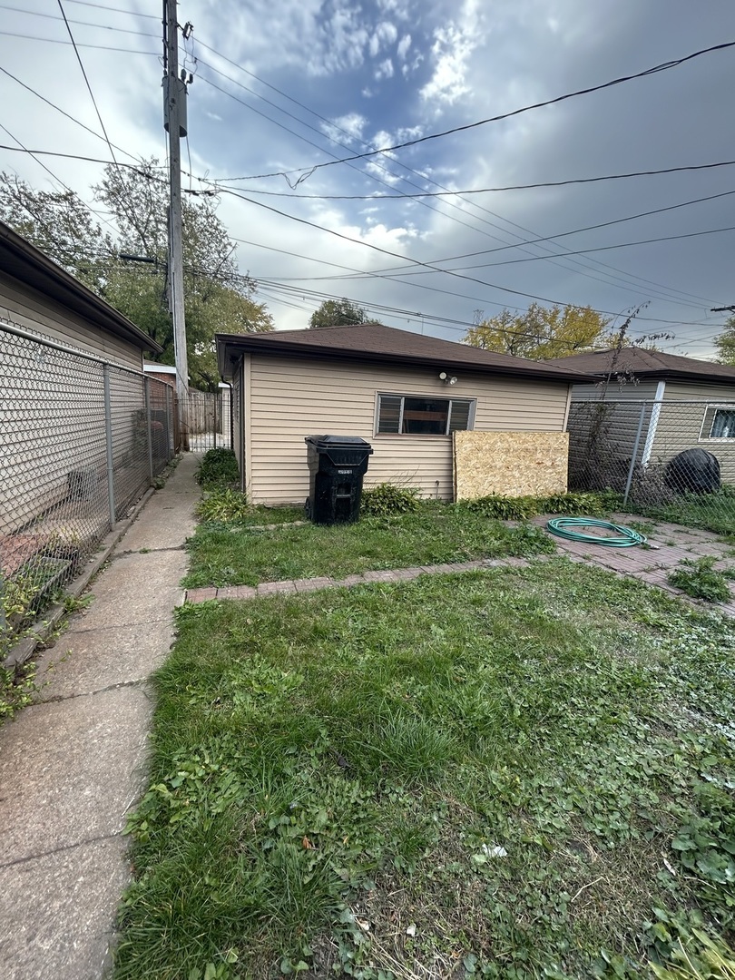 12613 S Michigan Avenue