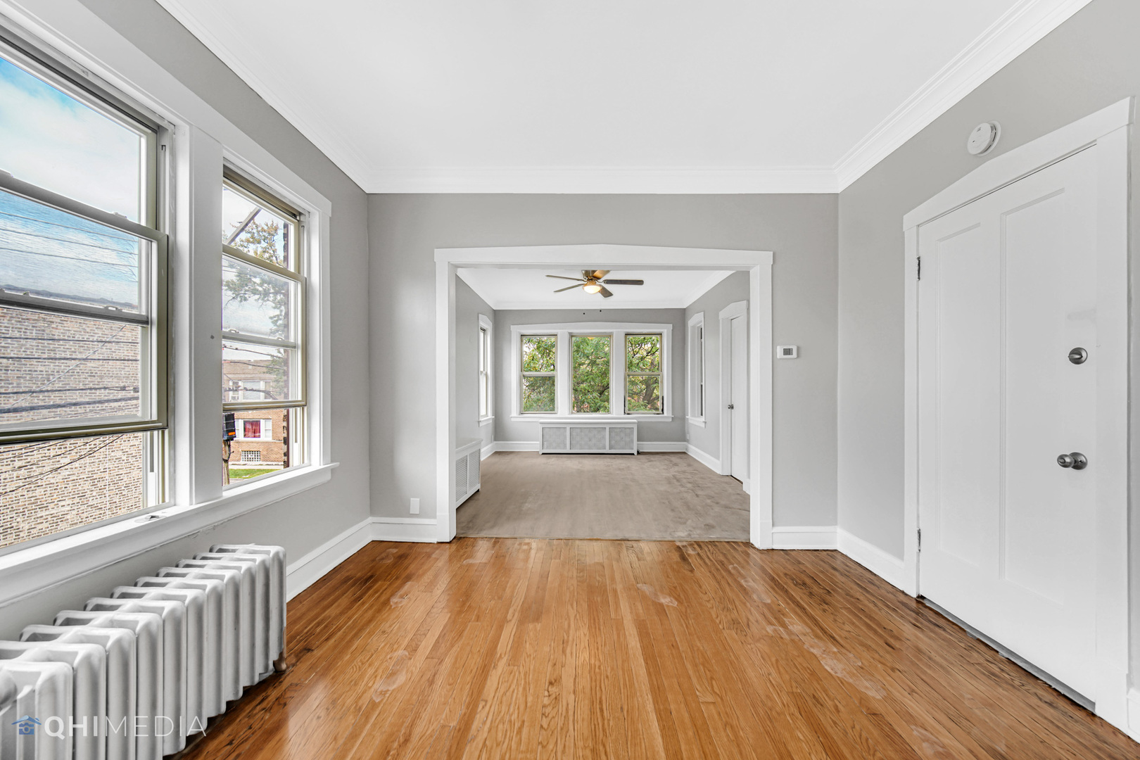 5527 W Potomac Avenue