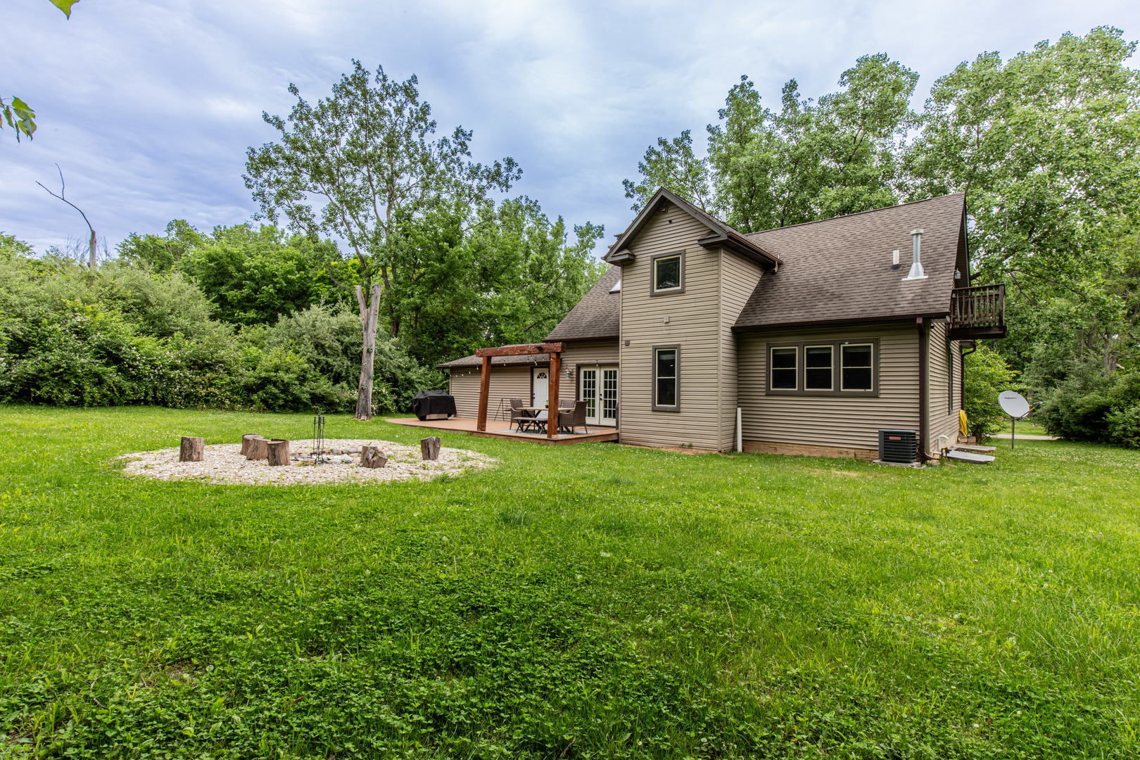 8 Birch Drive