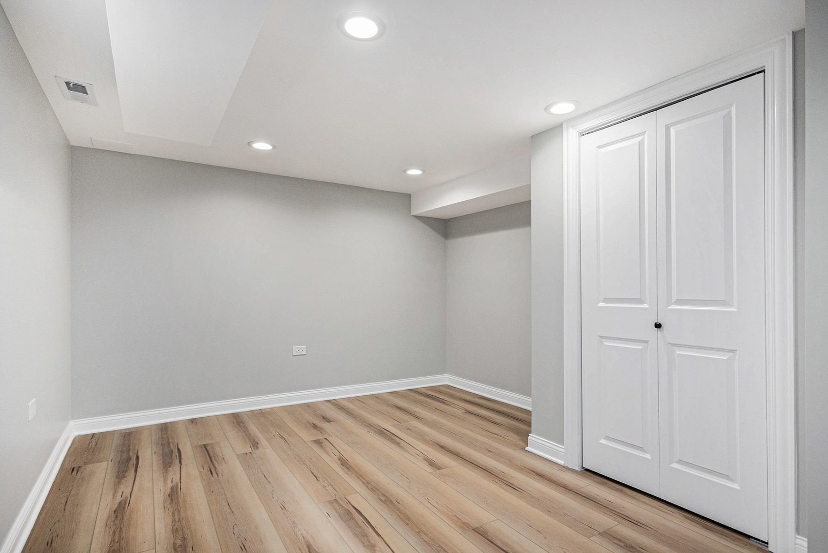 14341 Drexel Avenue