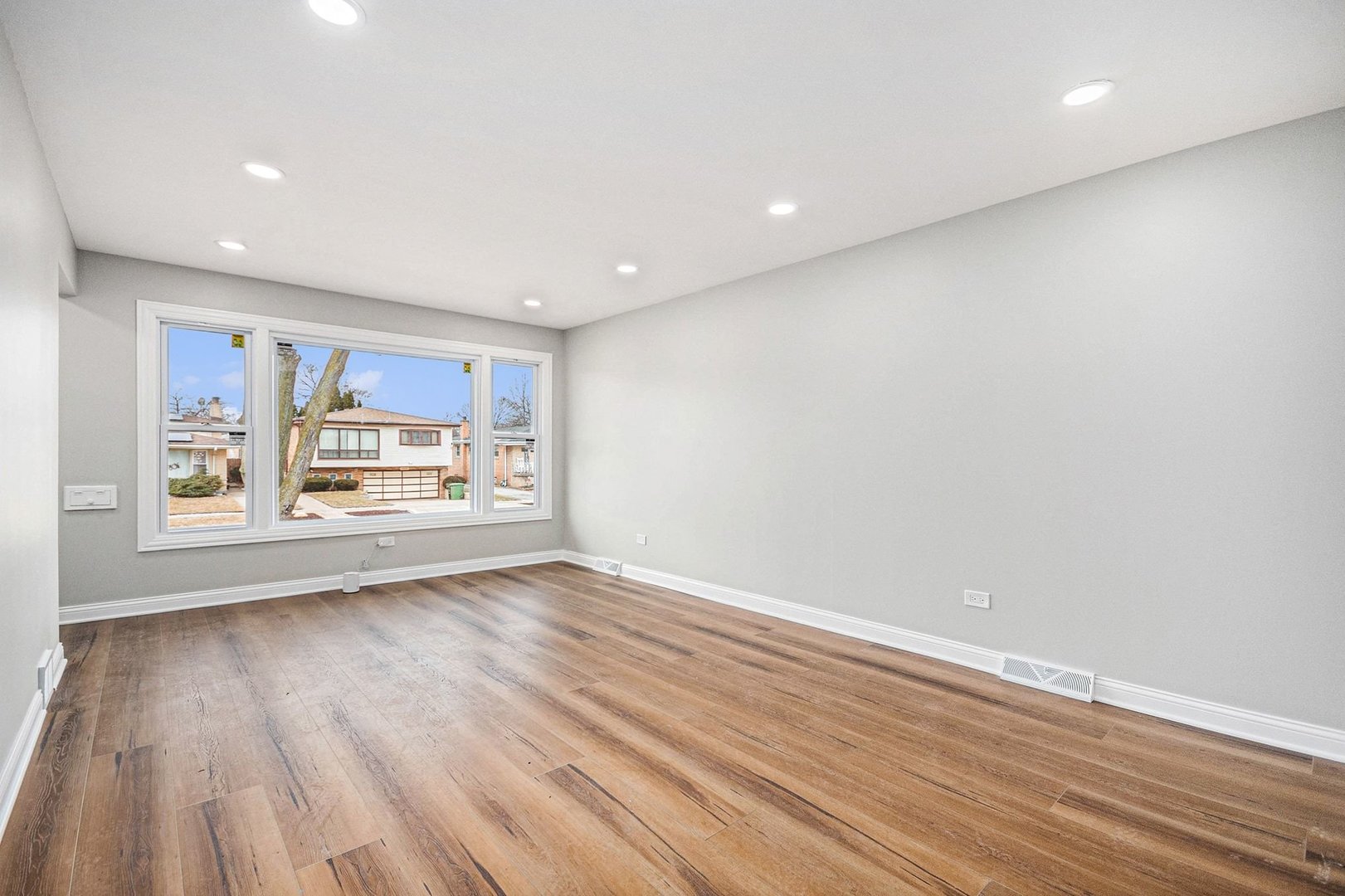 14341 Drexel Avenue