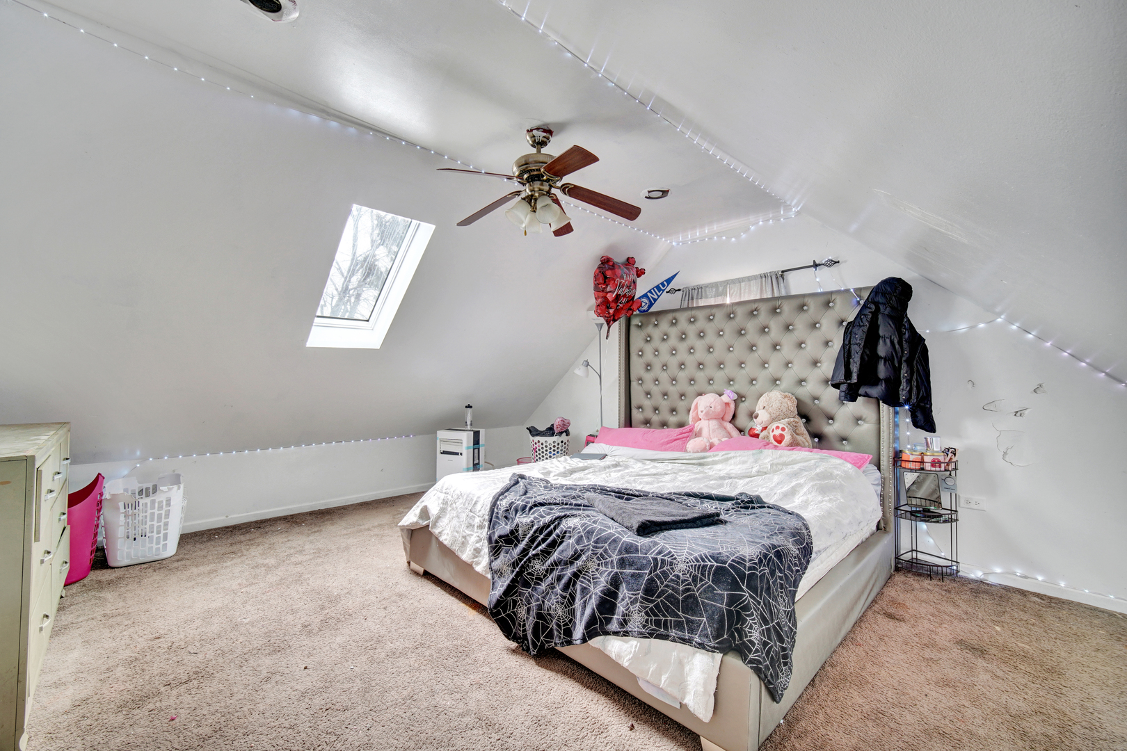 7139 S KEDZIE Avenue