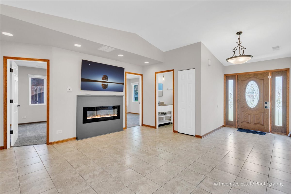 16018 Saint Louis Avenue