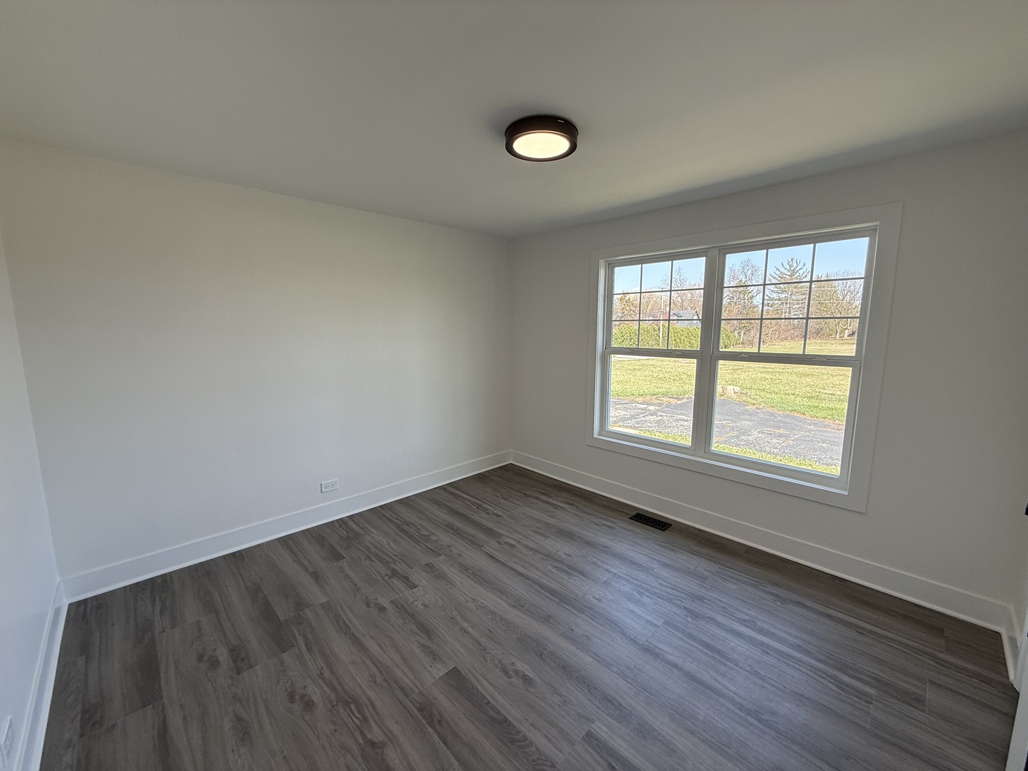 8418 MEADOWBROOK Drive