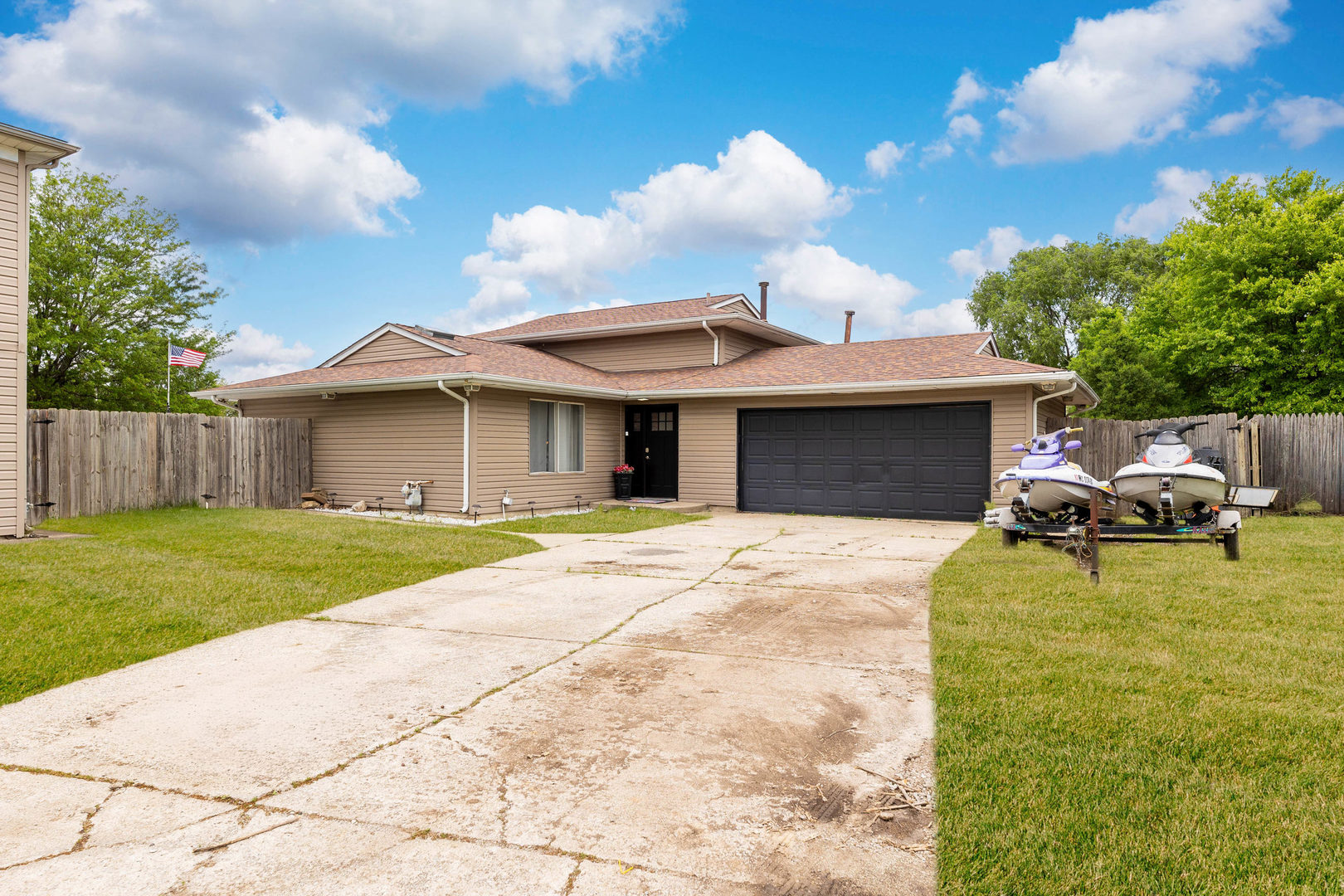 825 copley Lane