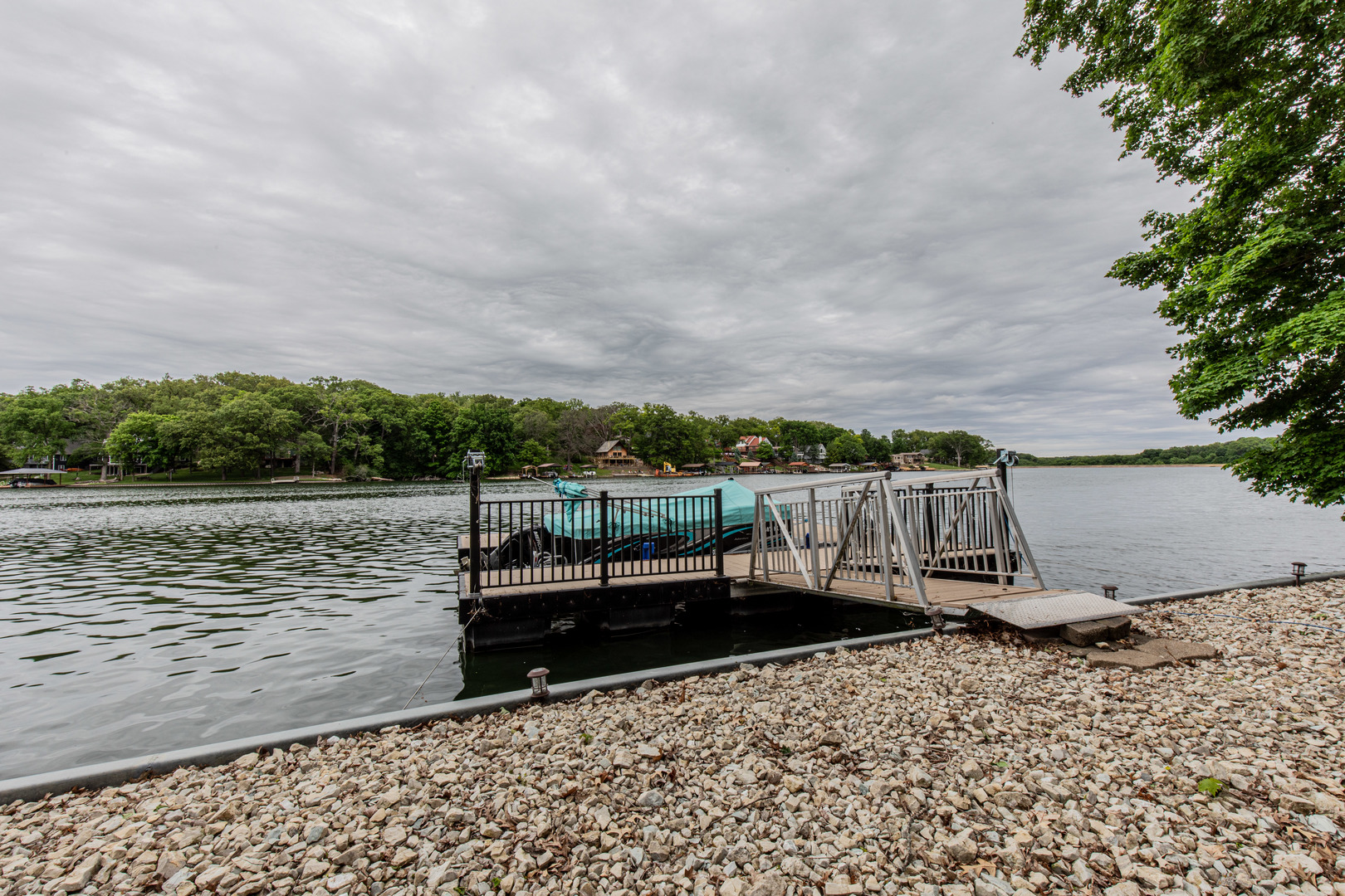 183 Lake Thunderbird Drive